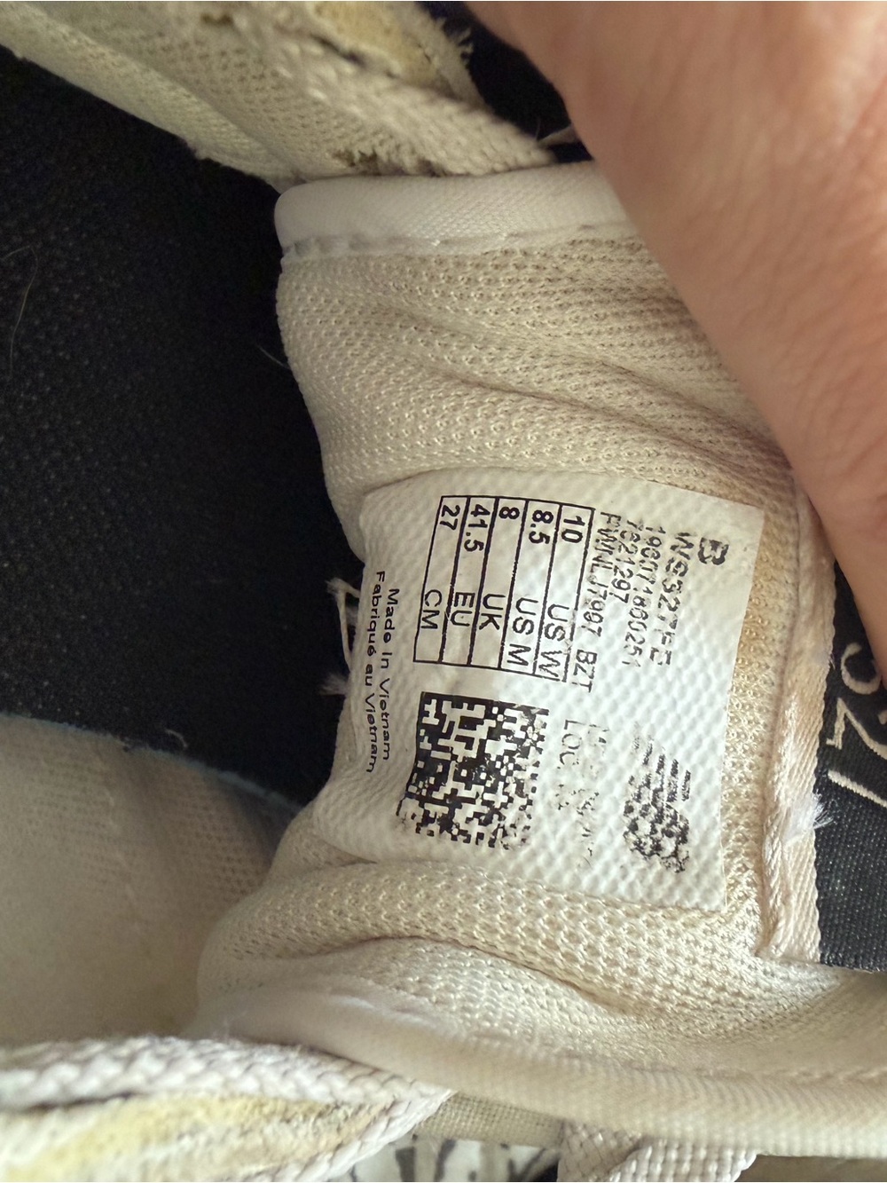 New Balance 327 - Women's Beige and Black Athletic Shoes - Picture 4 of 6